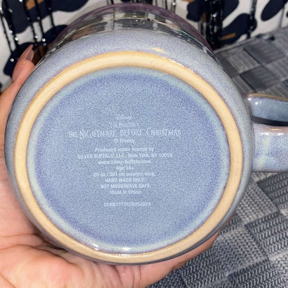 DISNEY THE NIGHTMARE BEFORE CHRISTMAS LARGE CERAMIC MUG - Picture 11 of 11